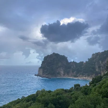 Kokkini Peach House דירה