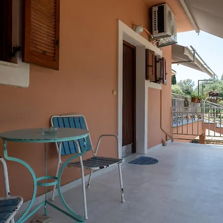 Kokkini Peach House Apartman *