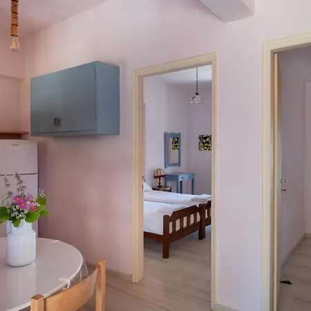 Kokkini Peach House *