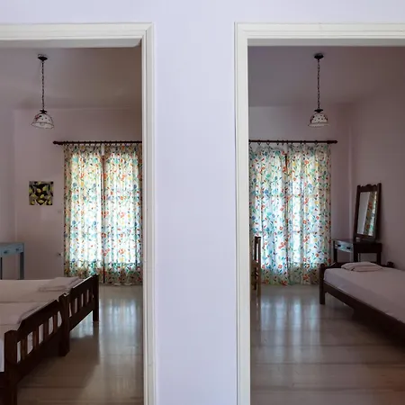 Kokkini Peach House *