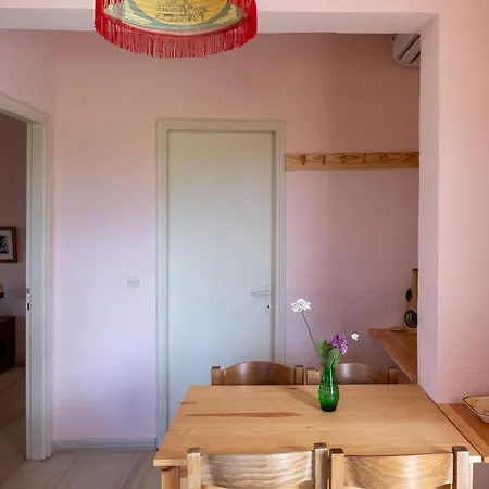 Apartman Kokkini Peach House *