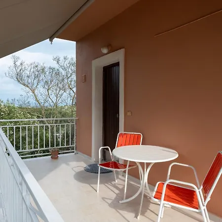 Kokkini Peach House * Kokkínion