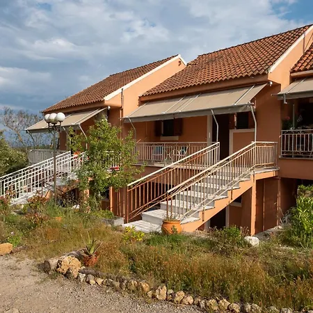 Kokkini Peach House Apartmán