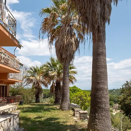 Kokkini Peach House *