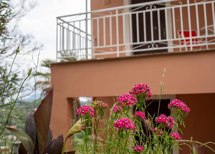 Appartamento Kokkini Peach House Kokkínion