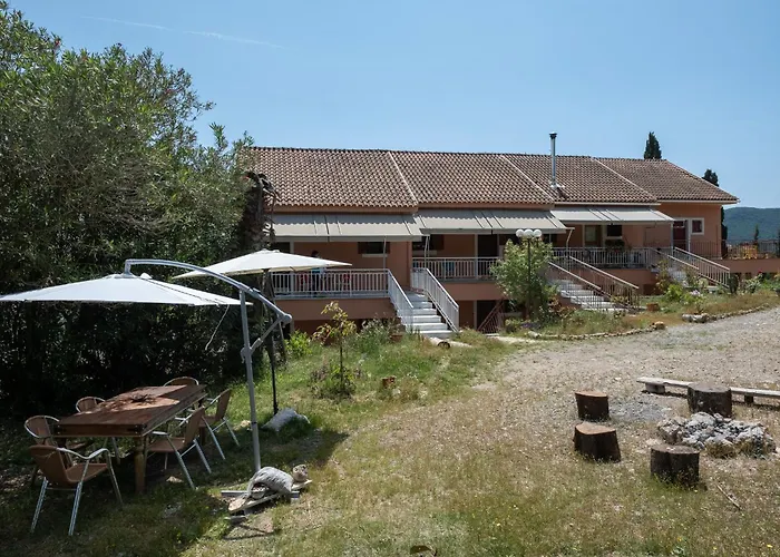 Kokkini Peach House Kokkínion